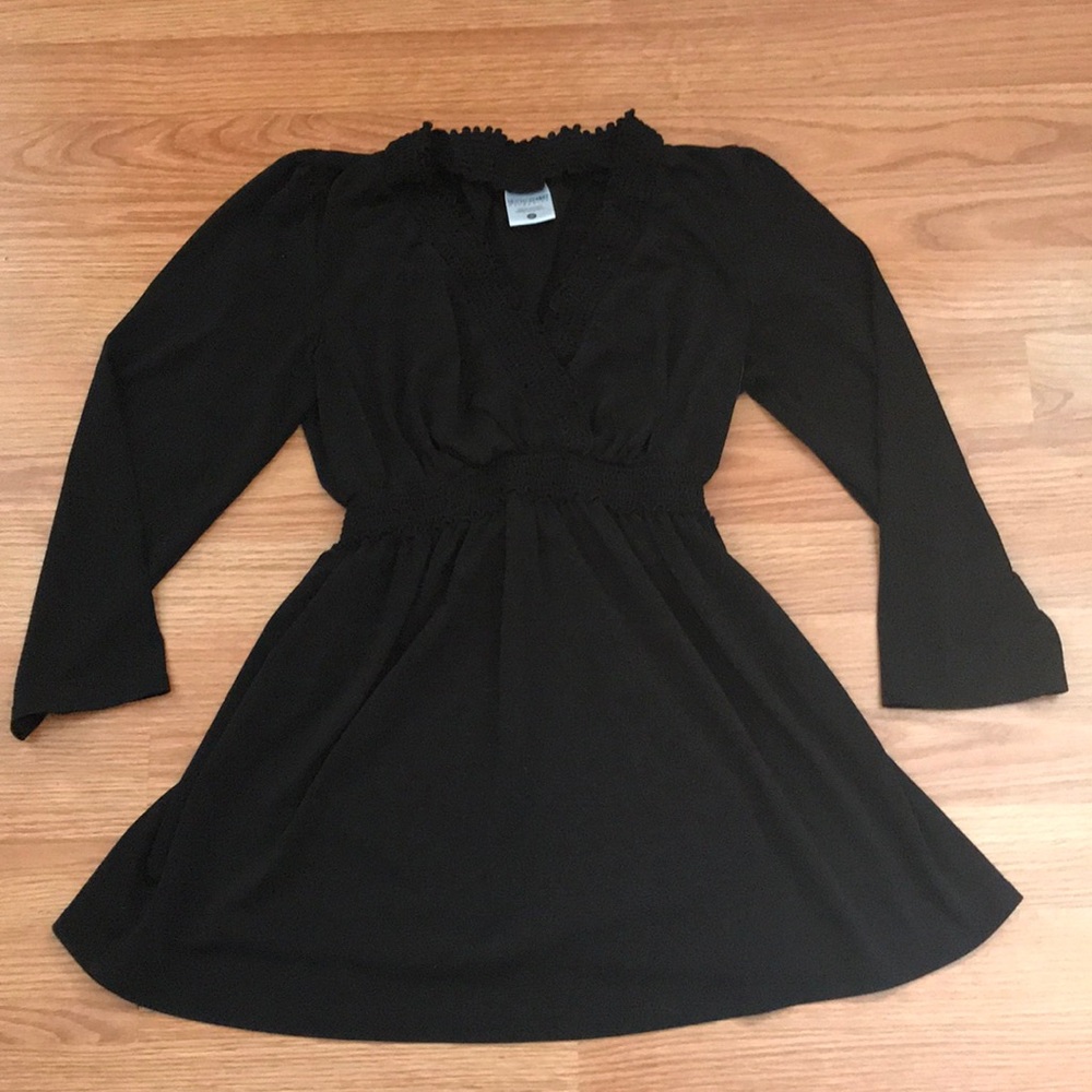 Motherhood Maternity 3/4 Sleeve Shirt